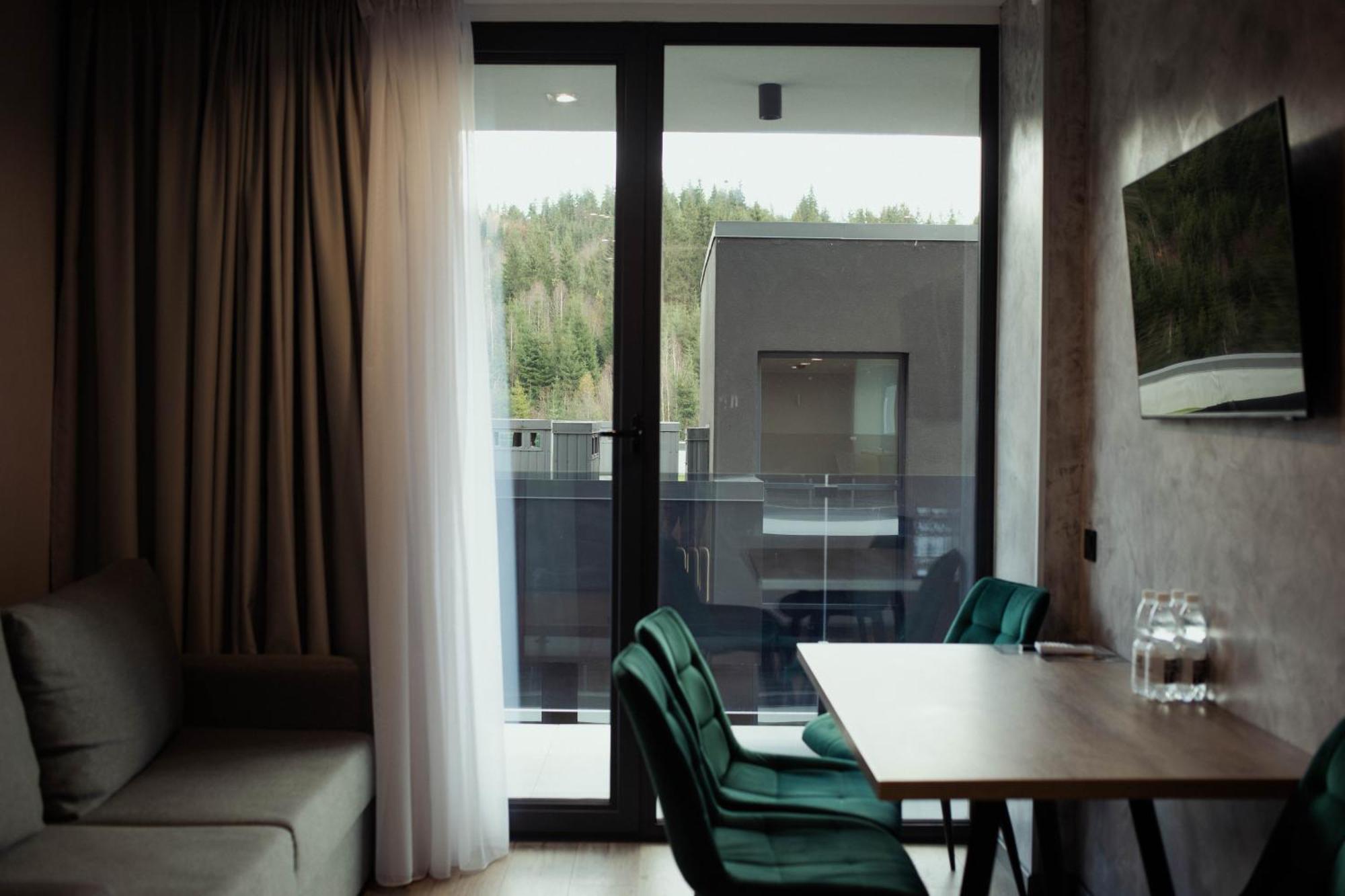 Rest&Ski Spa Resort Буковел Екстериор снимка